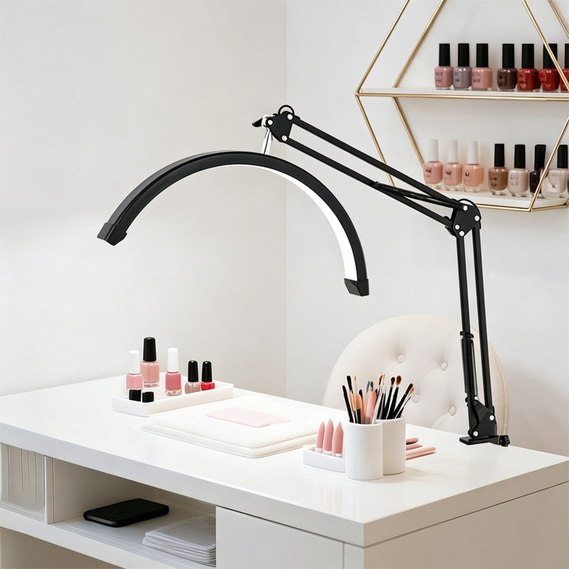 Luce di riempimento a clip con - Hair Care In Salon recensione e prezzo